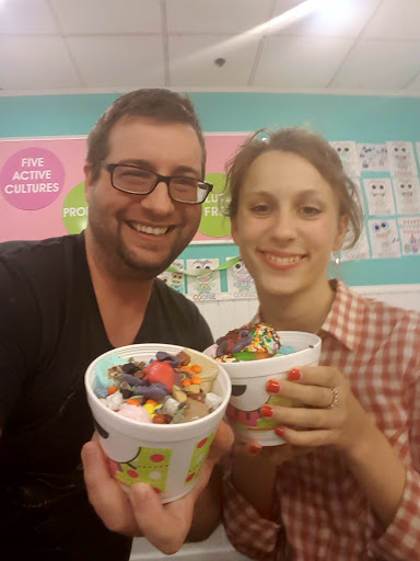 Frozen Yogurt Shop «sweetFrog», reviews and photos, 34 Shunpike Rd #28, Cromwell, CT 06416, USA