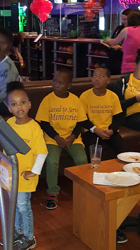 Restaurant «Grand Central Restaurant & Bowling Lounge», reviews and photos, 808 SE Morrison St, Portland, OR 97214, USA