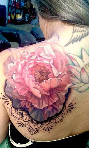 Explore couple his and her tattoo ideas, creative tattoo ideas in Katy, available at Family Tattoo Studio