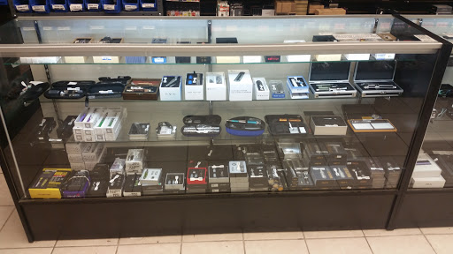 Tobacco Shop «BELLAIRE SMOKE SHOP», reviews and photos, 7710 Bellaire Blvd, Houston, TX 77036, USA