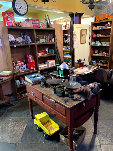 Antique Store «The Estate Sale Antiques», reviews and photos, 4590 Harrison Blvd, Ogden, UT 84403, USA
