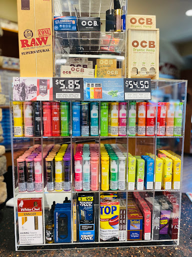 Tobacco Shop «Willow Glen Smoke Shop», reviews and photos, 31793 Hwy 41, Coarsegold, CA 93614, USA