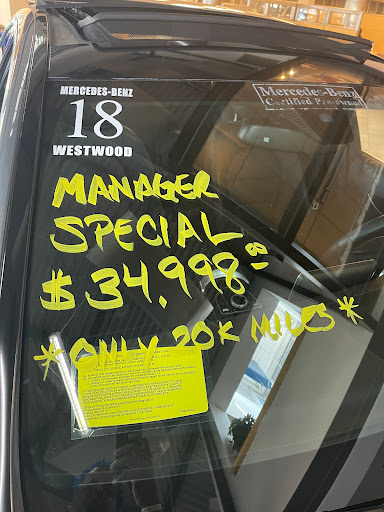 Mercedes Benz Dealer «Mercedes-Benz of Westwood», reviews and photos, 425 Providence Hwy, Westwood, MA 02090, USA