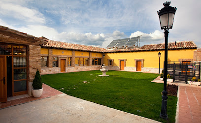 Villa Ferrera Posada Rural - C. Cervantes, 17, 34259 Herrera de Valdecañas, Palencia, Spain
