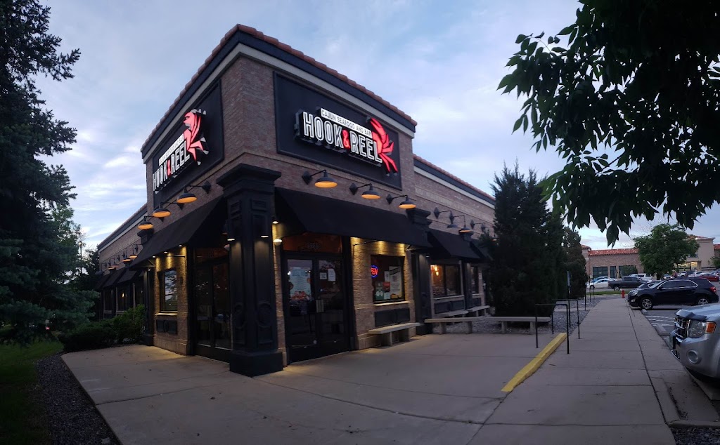 Hook & Reel Cajun Seafood & Bar 80031