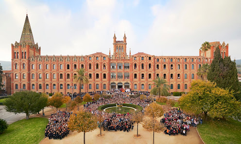 Jesuitas de Sarriá San Ignacio Carrer de Carrasco i Formiguera, 32, Distrito de Sarrià-Sant Gervasi, 08017 Barcelona, España