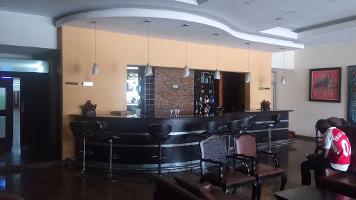 The Metropolitan Club, Kofo Abayomi St, Eti-Osa, Lagos, Nigeria, Health Club, state Lagos