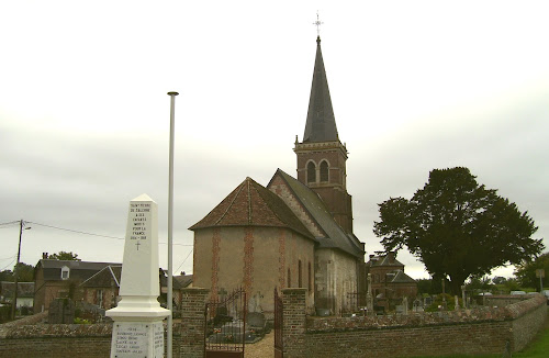 Église catholique Église Saint-Pierre Saint-Pierre-de-Salerne