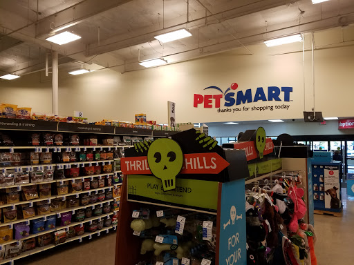 Pet Supply Store «PetSmart», reviews and photos, 3220 W Shaw Ave, Fresno, CA 93711, USA