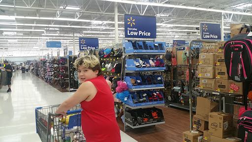 Department Store «Walmart Supercenter», reviews and photos, 1732 Precinct Line Rd, Hurst, TX 76054, USA