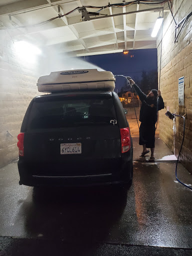 Downtown Pleasanton Carwash en Pleasanton
