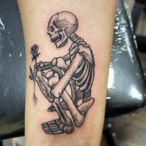 Explore floral hand tattoo ideas, creative tattoo ideas in Saint Paul Park, available at Lady Liberty Tattoo