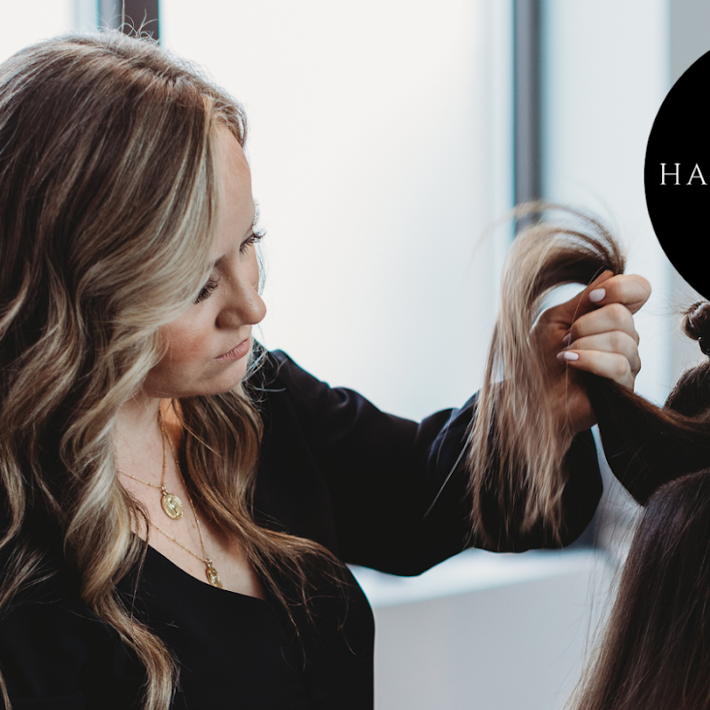 Hannah Lewis Hairstyling