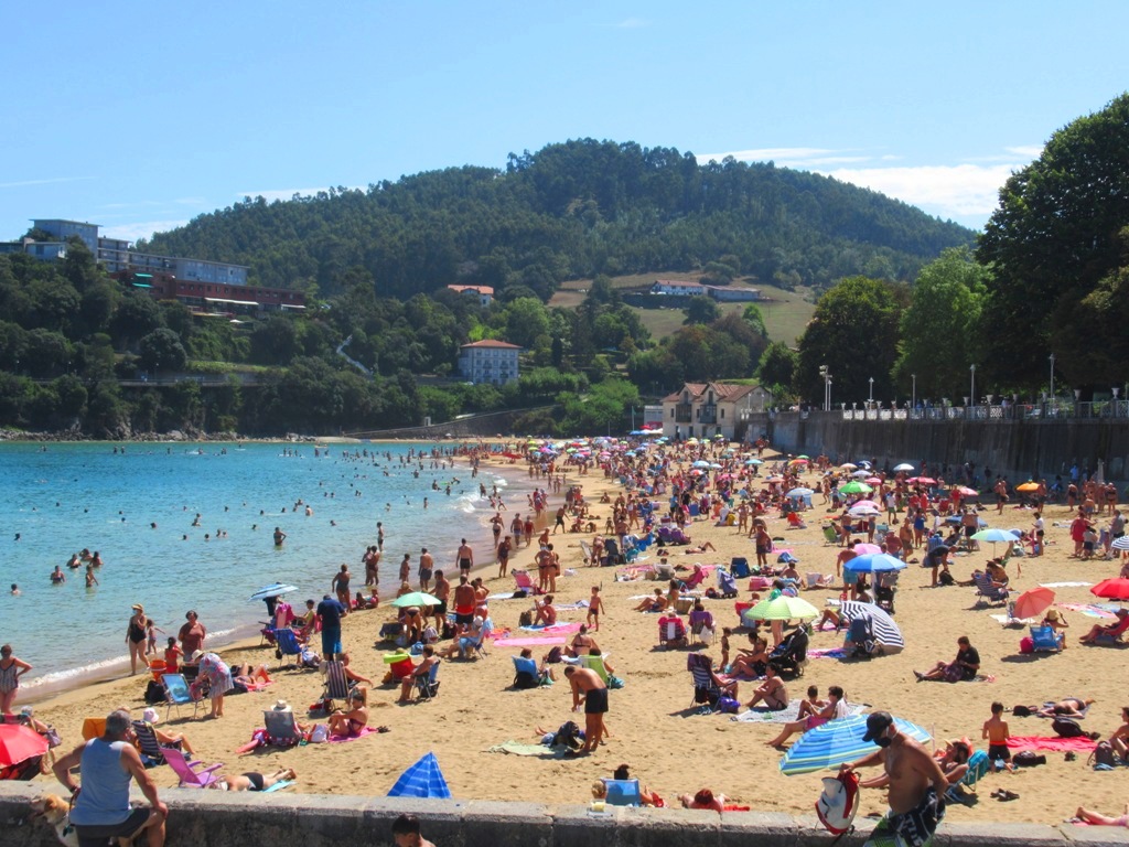 Photo of Playa Lekeitio with very clean level of cleanliness