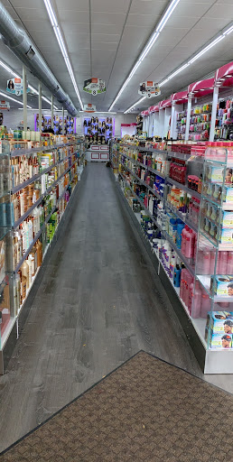 Beauty Supply Store «K-Stone Beauty Supply», reviews and photos, 20 Madison St, Oak Park, IL 60302, USA