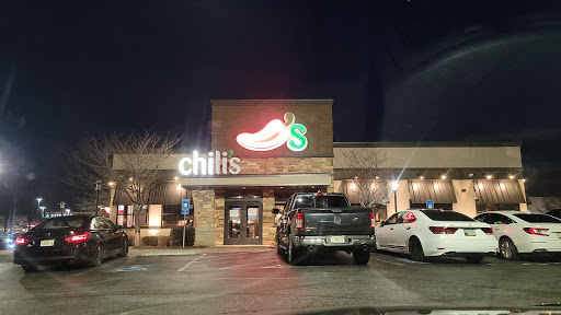 Chilis Grill & Bar image 4