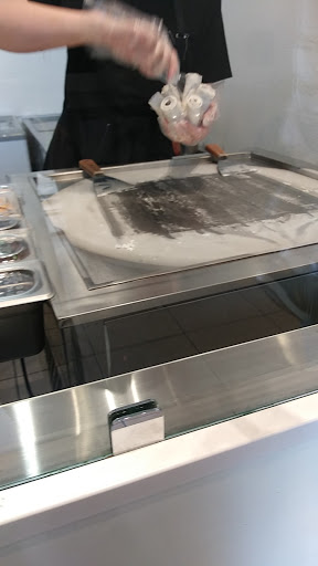 Ice Cream Shop «Space Roll - Ice Cream Roll and Boba», reviews and photos, 4108 Edison Ave #110, Chino, CA 91710, USA