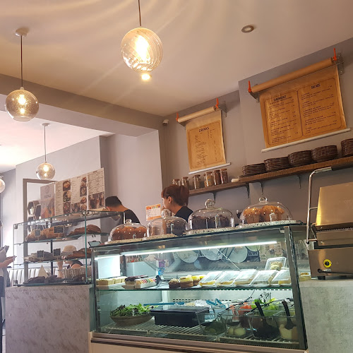 Comments and reviews of Perfect Blend Coffee Shop