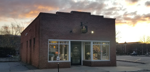 Flowers By Albert, 521 Merrimack St, Lowell, MA 01854, USA, 
