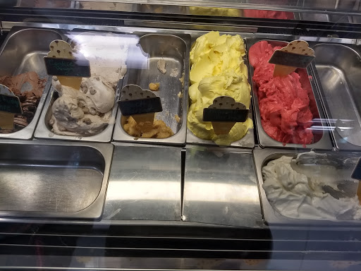 Donut Shop «Amazing Glazed», reviews and photos, 321 Johnstown Rd, Chesapeake, VA 23322, USA