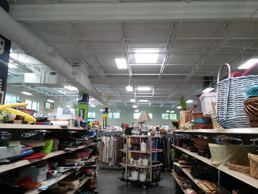 Thrift Store «Goodwill», reviews and photos