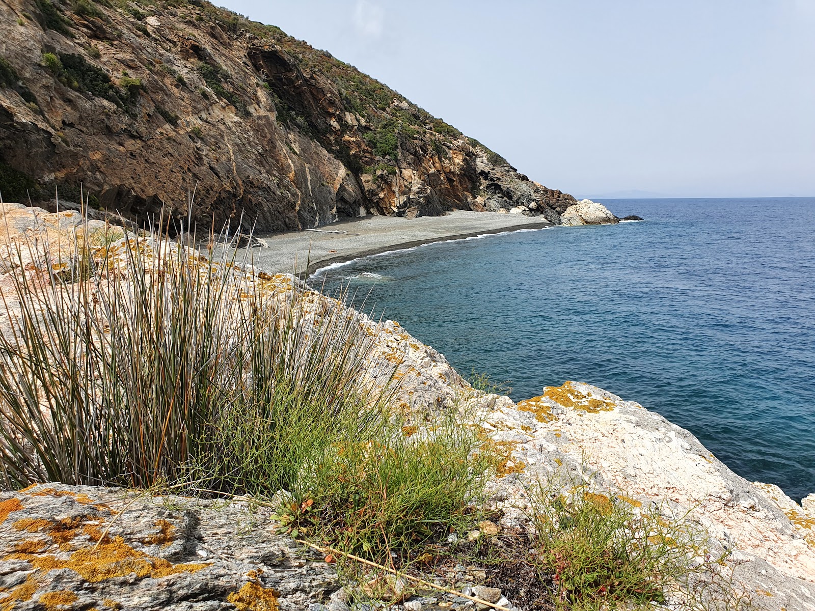 Photo de Spiaggia del Ginepro avec plage sans baie