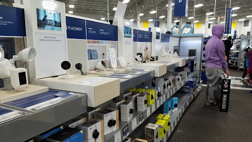 Electronics Store «Best Buy», reviews and photos, 5555 Glenway Ave #550, Cincinnati, OH 45238, USA