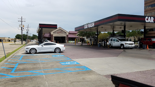 Benny's Carwash & Oil Change en Baton Rouge