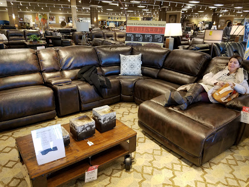 Furniture Store «The Furniture Mart - Fridley», reviews and photos, 5401 E River Rd Service Road, Fridley, MN 55421, USA