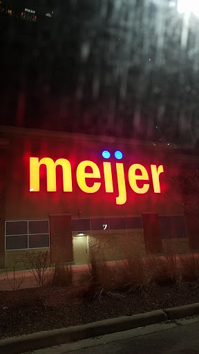 Grocery Store «Meijer», reviews and photos, 171 W Town Square Way, Oak Creek, WI 53154, USA