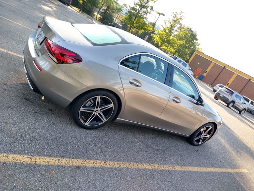 Mercedes Benz Dealer «Mercedes-Benz of Ann Arbor», reviews and photos, 570 Auto Mall Dr, Ann Arbor, MI 48103, USA