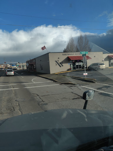 Car Wash «Molalla Car Wash», reviews and photos, 524 W Main St, Molalla, OR 97038, USA