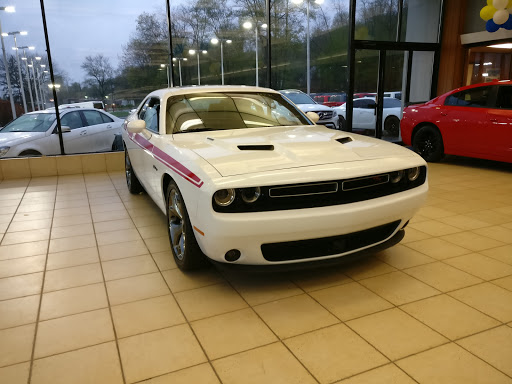 Car Dealer «Liccardi Chrysler Dodge RAM», reviews and photos, 130 US-22, Green Brook Township, NJ 08812, USA