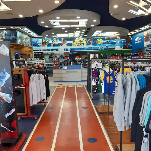 Marathon Sports - Tienda de ropa