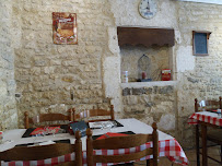 Atmosphère du Restaurant italien La Dolce Vita Restaurant/Pizzeria et son distributeur 24h/24 à Saint-Georges-d'Oléron - n°7