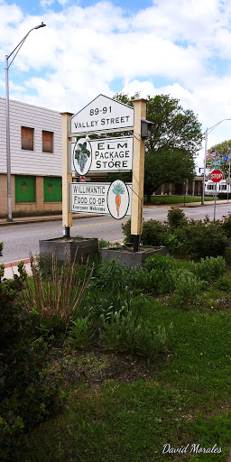 Wine Store «Elm Package Store», reviews and photos, 89 Valley St, Willimantic, CT 06226, USA