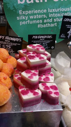 Cosmetics Store «LUSH Cosmetics», reviews and photos, 4502 S Steele St, Tacoma, WA 98409, USA