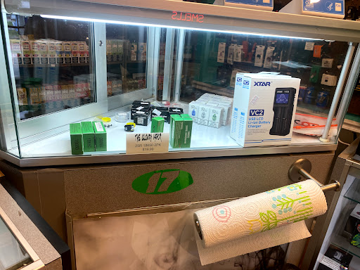 Vaporizer Store «The Cloudy Vapor», reviews and photos, 1303 N Main St c, Shelbyville, TN 37160, USA