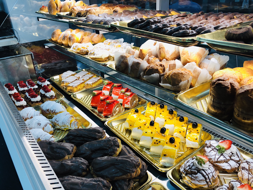 Doce Custo - Snacks no Santa Maria da Feira, Aveiro