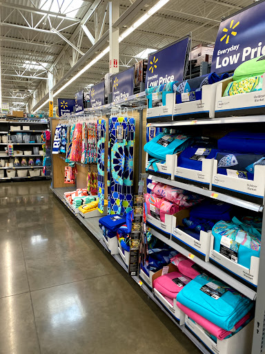 Department Store «Walmart Supercenter», reviews and photos, 3757 55th Avenue South, Fargo, ND 58104, USA
