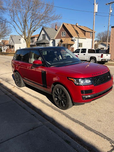 Used Car Dealer «CLASSIC MOTORCARS INC», reviews and photos, 7010 W Lincoln Ave, Milwaukee, WI 53219, USA