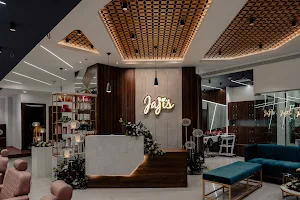 Jajis Innovation Unisex Beauty Salon & Bridal Makeup studio - Mall of Travancore image