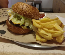 Schiller Burger photo