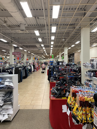 Clothing Store «Burlington Coat Factory», reviews and photos, 24 Wayne Hills Mall, Wayne, NJ 07470, USA