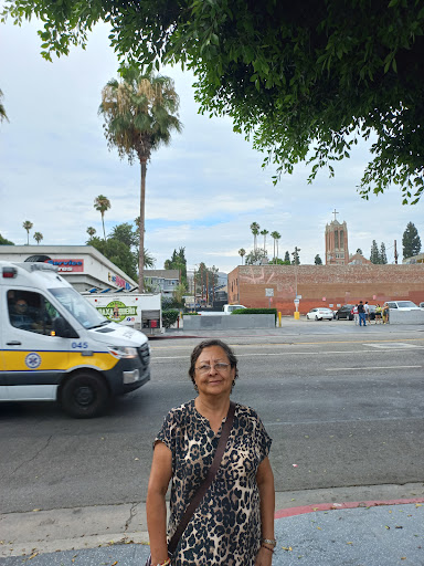 Auto Parts Store «Pep Boys Auto Parts & Service», reviews and photos, 6125 Hollywood Blvd, Hollywood, CA 90028, USA