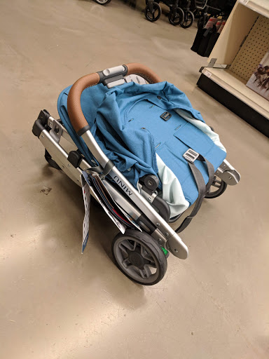 Shopping Mall «Deerfield Towne Center», reviews and photos, 5085 Deerfield Blvd, Mason, OH 45040, USA