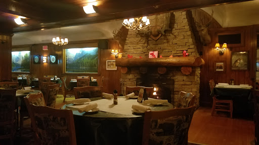 Seafood Restaurant «Timber Lodge», reviews and photos, 2809 Pearl Rd, Medina, OH 44256, USA