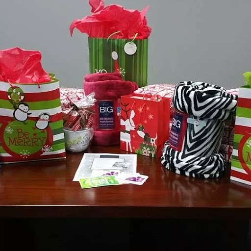 Cell Phone Store «Verizon Wireless Premium Retailer - Cellular & More», reviews and photos, 1192 S Main St #300, Chelsea, MI 48118, USA