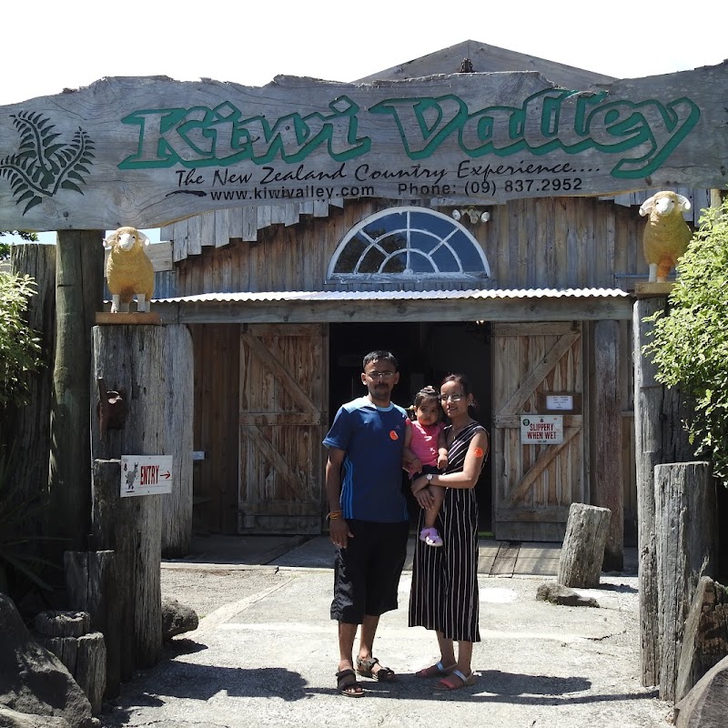 Kiwi Valley Farm Park