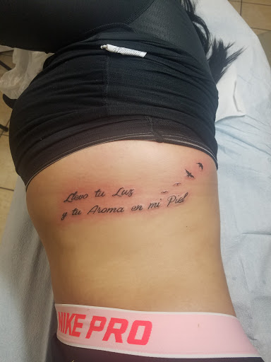 Tattoo Shop «Absolute Tattoo and Piercing», reviews and photos, 8055 Clairemont Mesa Blvd, San Diego, CA 92111, USA